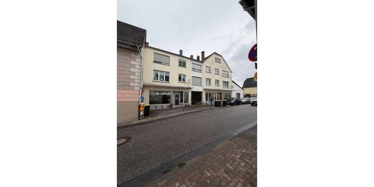 Haus zum Kaufen in Oestrich-Winkel 1.390.000 € 531.5 m² 14 zimmer