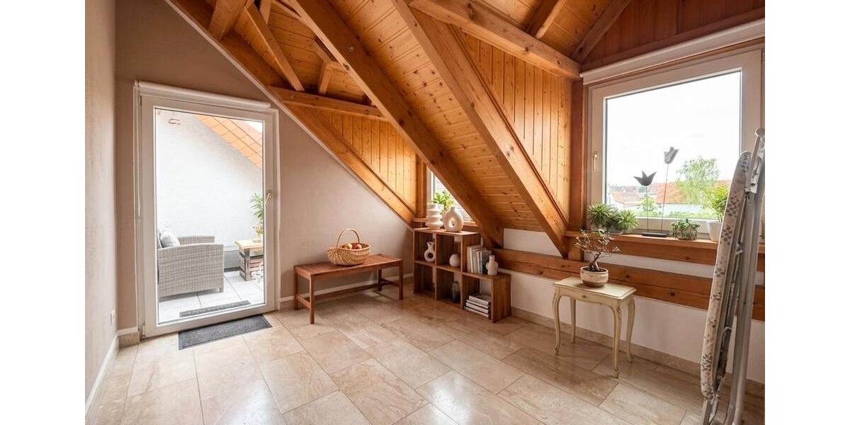 Dachgeschoßwohnung Oppenheim - 4 Zimmer, 108 m&sup2;, 1.190&euro; | Angebot:26621565