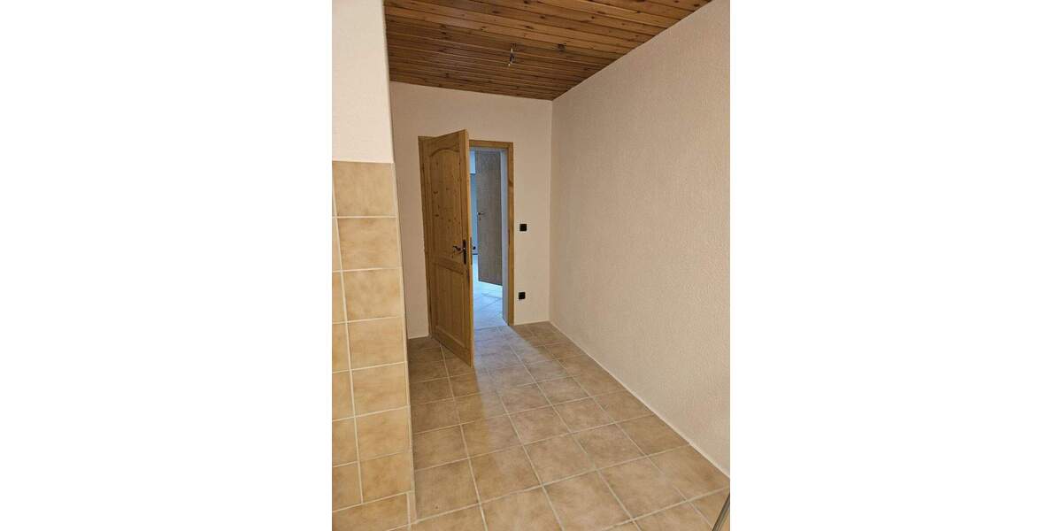 Mehrfamilienhaus, Wohnhaus Hohenstein Breithardt - 4 Zimmer, 140 m&sup2;, 1.250&euro; | Angebot:24565862