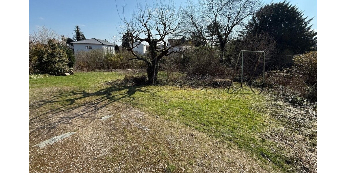 Hofheim: Individualisten aufgepasst. Altbestand mit großem Grundstück, oder zusätzlichem Bauplatz - Einfamilienhaus Hofheim | Angebot:26084064