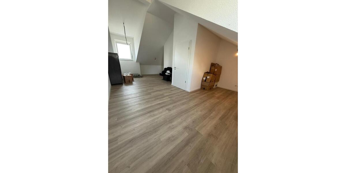 Reihenhaus Wörrstadt - 5 Zimmer, 140 m&sup2;, 1.750&euro; | Angebot:26527953