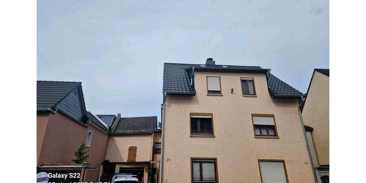 Doppelhaushälfte Hünfelden - 5 Zimmer, 115 m&sup2;, 950&euro; | Angebot:26286580