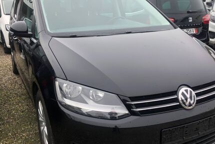 VW Sharan 198.780 km 18.500 € Raunheim 65479