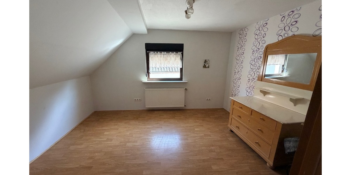 ***Sanierungsobjekt mit großem Potenzial in Mainz-Finthen, flexible Nutzungsmöglichkeiten*** - Einfamilienhaus Mainz Finthen | Angebot:26262022