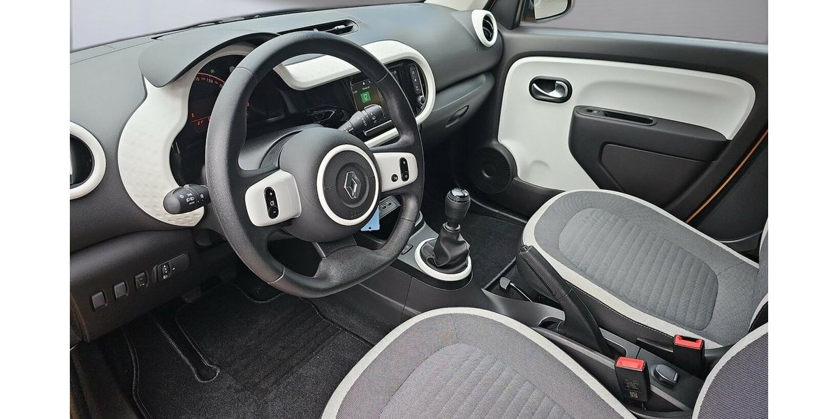 Renault Twingo Equilibre+ Klima+ Sitzheiz+ Insp+TÜV+ NEU 12.700 km 13.990 &euro; Schwalbach/Taunus 65824