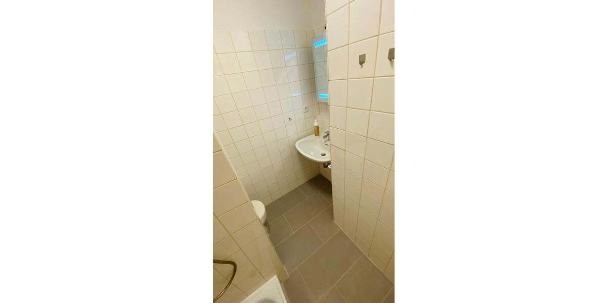 Etagenwohnung Mainz Gonsenheim - 1 Zimmer, 20 m&sup2;, 450&euro; | Angebot:26403593