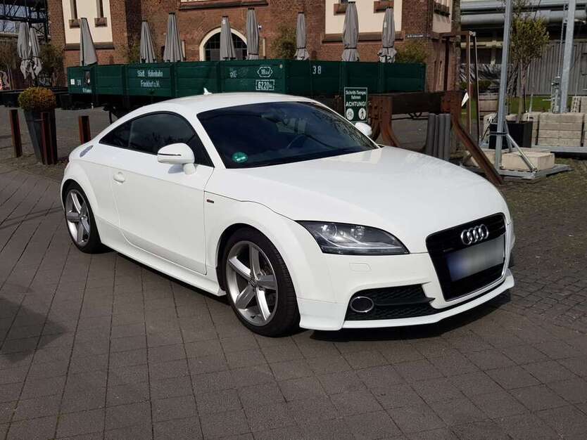 TT