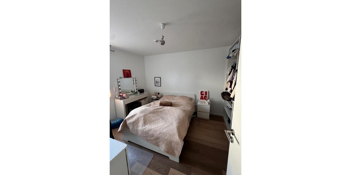 Etagenwohnung Mainz Lerchenberg - 2 Zimmer, 75 m&sup2;, 1.200&euro; | Angebot:24429462