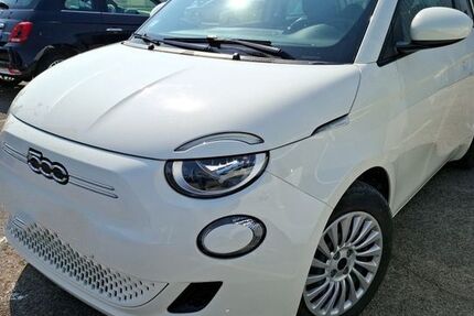 Fiat 500e 21.889 km 13.980 &euro; Ingelheim 55218