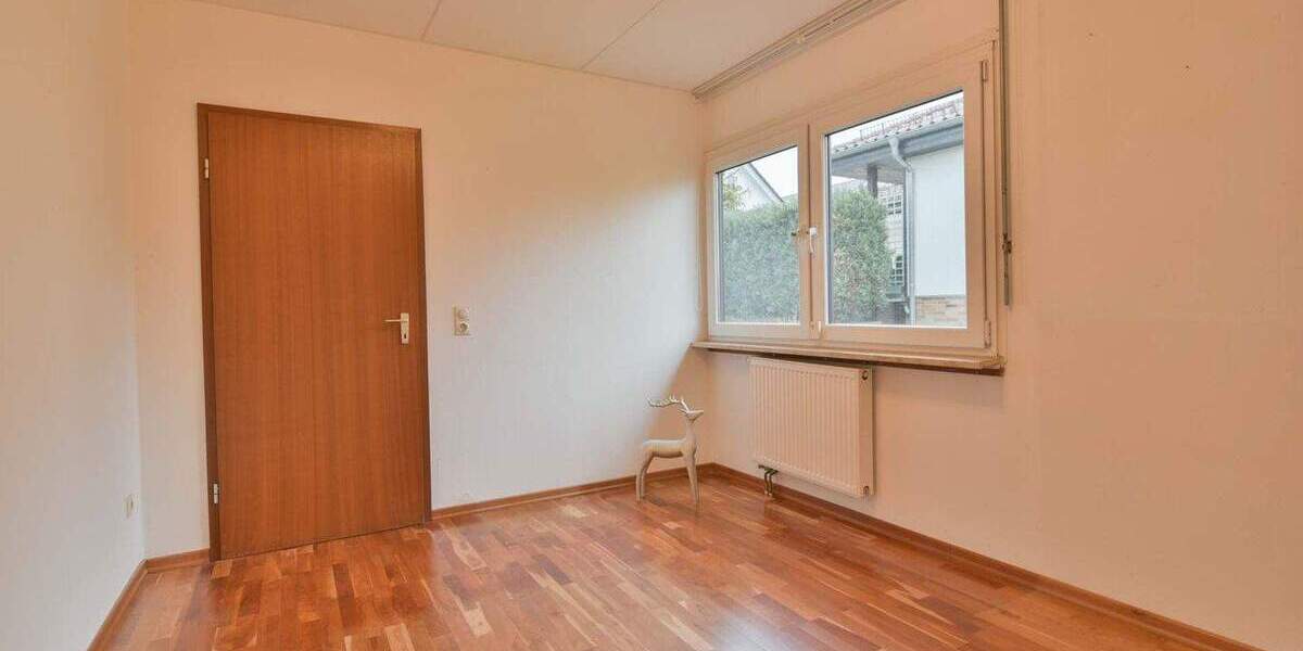 Mainhatten rechts, Kurstadt links – und Sie mittendrin 6 zimmer