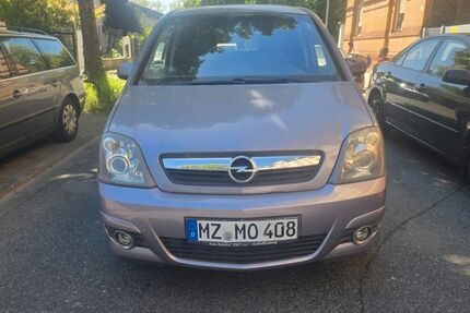 Opel Meriva 124.000 km 2.899 &euro; Mainz-kastel 55252