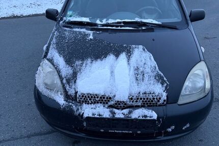 Toyota Yaris 215.000 km 3.250 &euro; Bad Camberg 65520