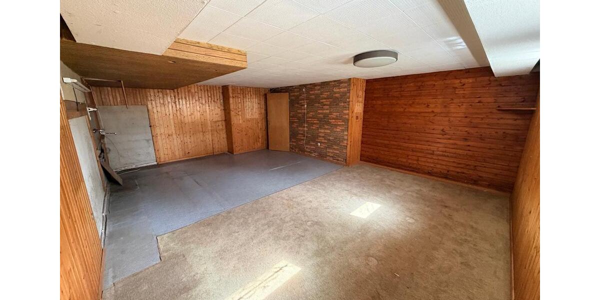 Einfamilienhaus Hochheim am Main - 8 Zimmer, 220 m&sup2;, 775.000&euro; | Angebot:26565880
