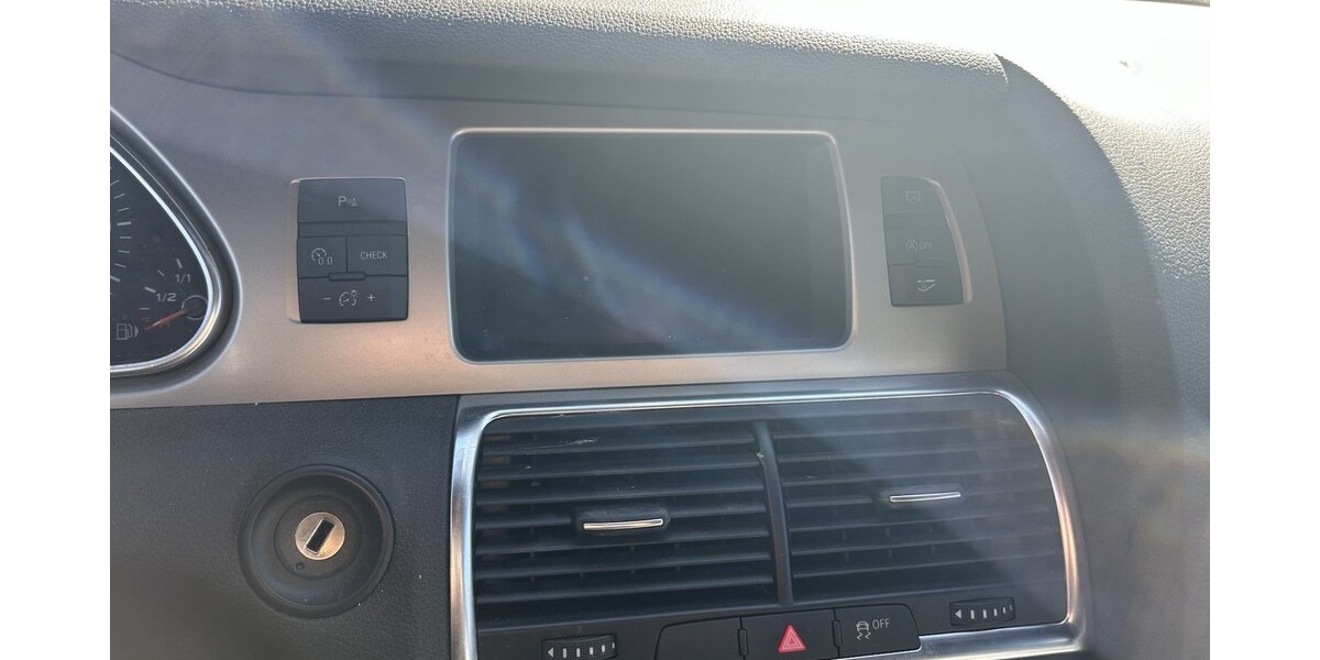 Audi Q 7 186.000 km 22.900 € Wiesbaden 65183