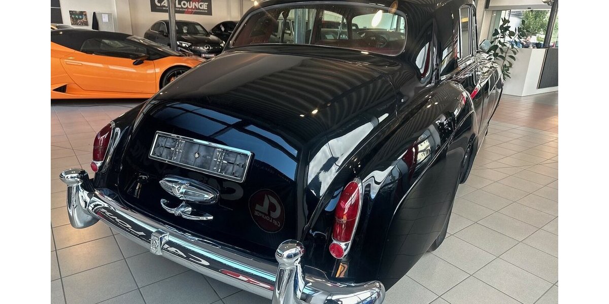 Rolls Royce Silver Cloud III 6.2 |Schwarz-Rot|Classic Data 2| 112.506 km 42.499 &euro; Mainz-Kostheim 55246