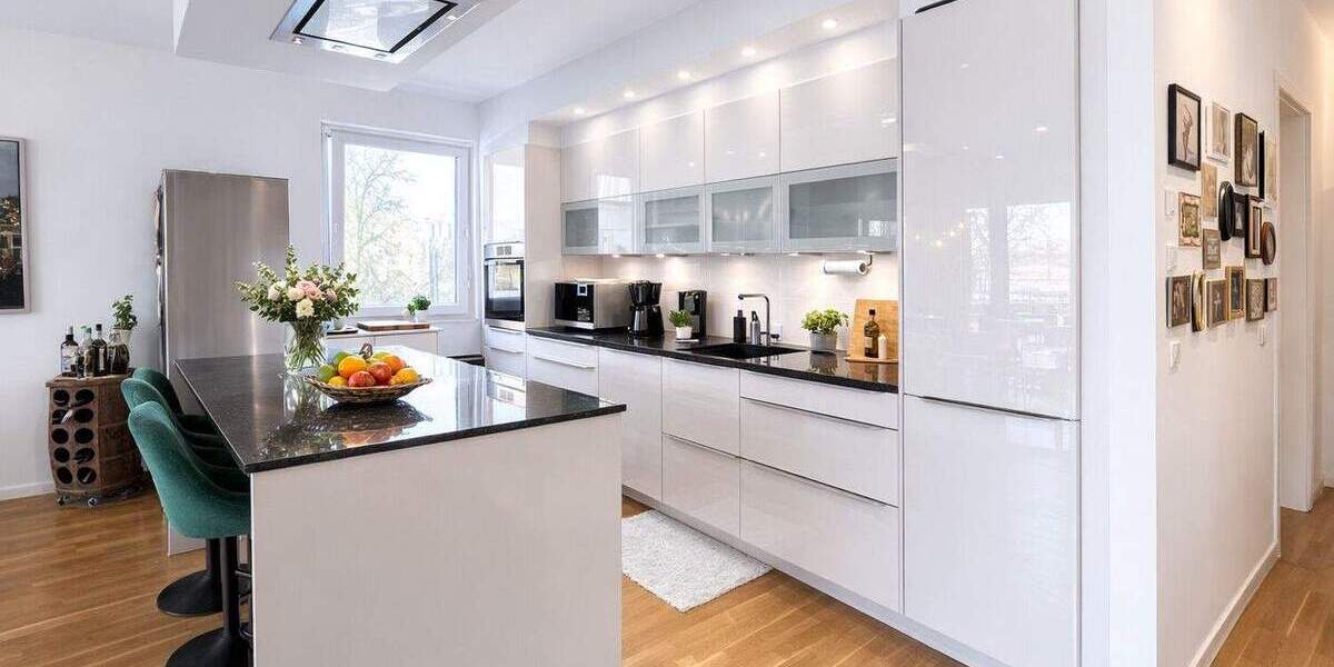 Etagenwohnung Frankfurt am Main Bockenheim - 3 Zimmer, 122 m&sup2;, 1.100.000&euro; | Angebot:25727366