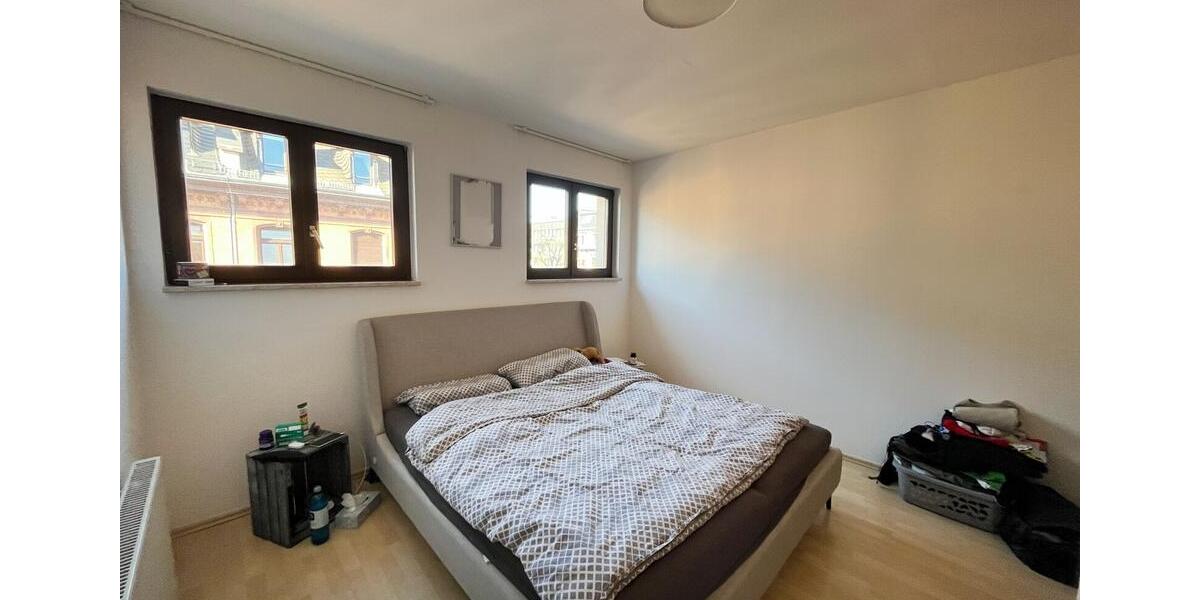Dachgeschoßwohnung Wiesbaden Südost - 2 Zimmer, 71 m&sup2;, 950&euro; | Angebot:26163480