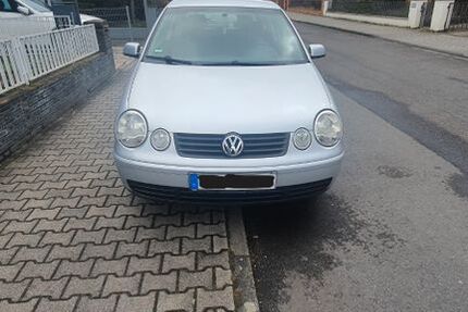 VW Polo 170.000 km 2.750 &euro; Rüsselsheim 65428