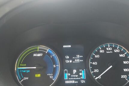 Mitsubishi Plug-in Hybrid Outlander 67.000 km 20.100 &euro; Wiesbaden 65199