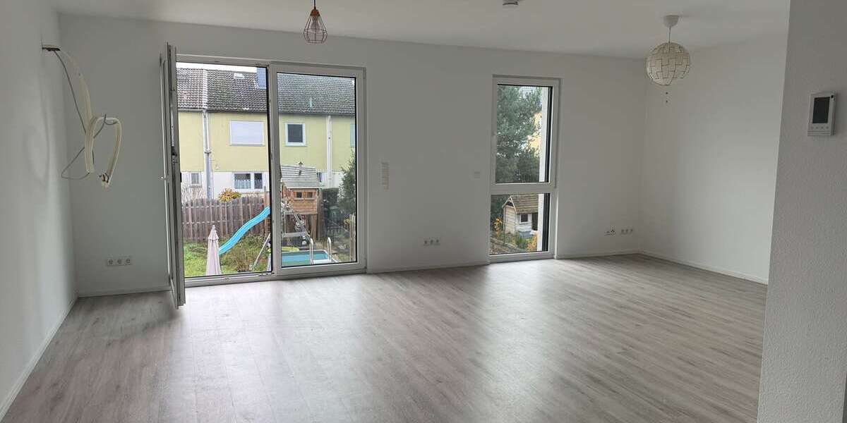 Etagenwohnung Mainz Mombach - 4.5 Zimmer, 135 m&sup2;, 610.000&euro; | Angebot:26256929