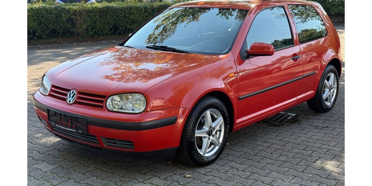 VW Golf 126.000 km 2.190 &euro; Rüsselsheim 65428