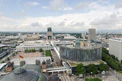 Flexible Büros im Wahrzeichen Frankfurts - im Messeturm - All-in-Miete zimmer