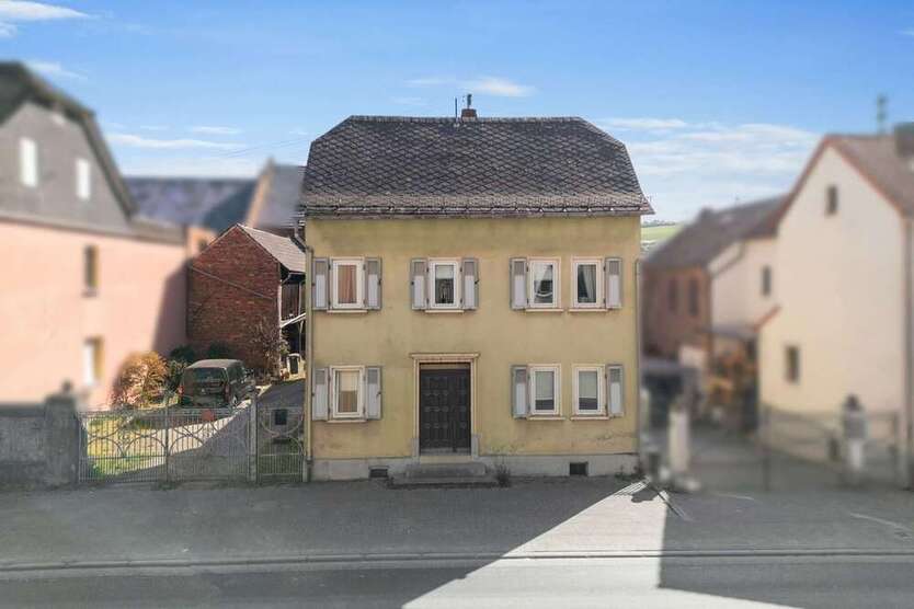 Haus zum Kaufen in Niederneisen 140.000 € 102 m²
