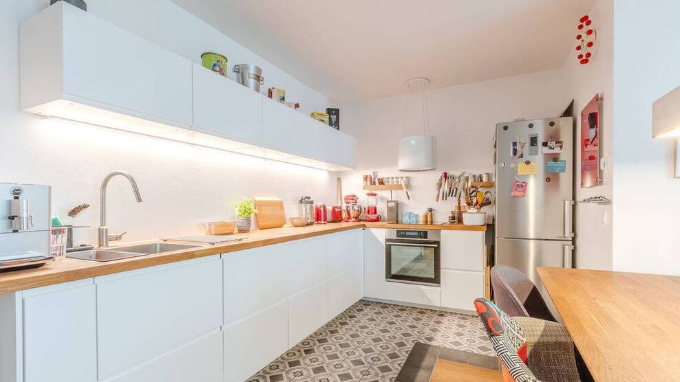 Exklusive Garten-Maisonette-Wohnung. Garten -Top Ausstattung - Garage 3 zimmer