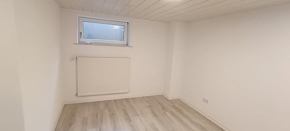 Etagenwohnung Wiesbaden Schierstein - 3 Zimmer, 94 m&sup2;, 1.550&euro; | Angebot:26550203