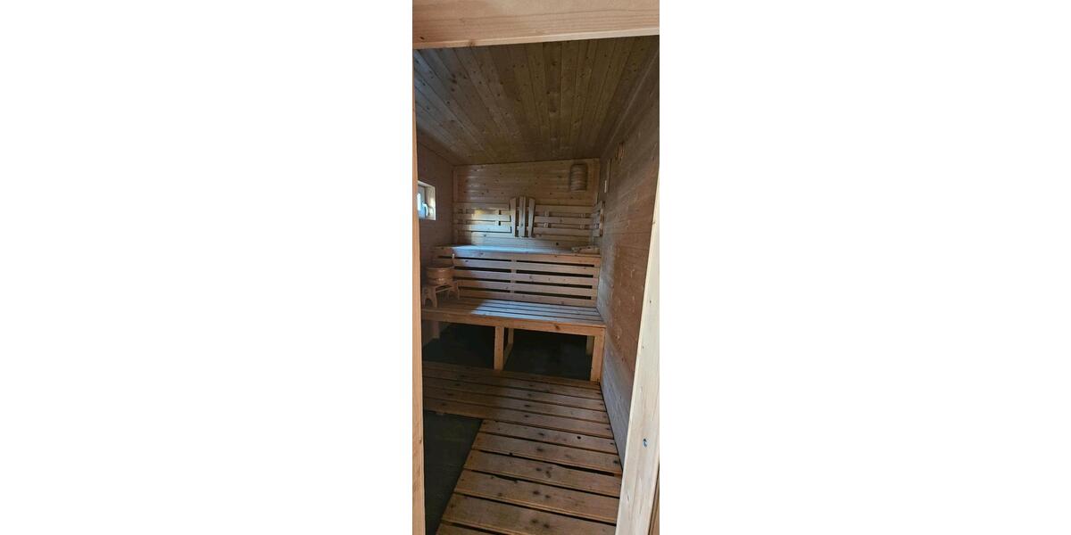 Eigentumswohnung in Top Lage mit überdachter Terasse und Sauna 5 zimmer