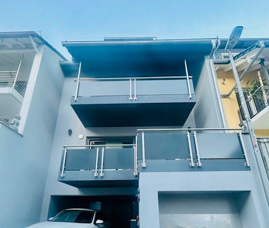 Reihenhaus Wiesbaden Schierstein - 5 Zimmer, 150 m&sup2;, 719.000&euro; | Angebot:26857852