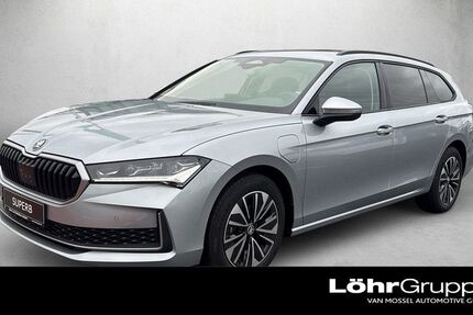 Skoda Superb 9.999 km 42.880 &euro; Mainz 55120