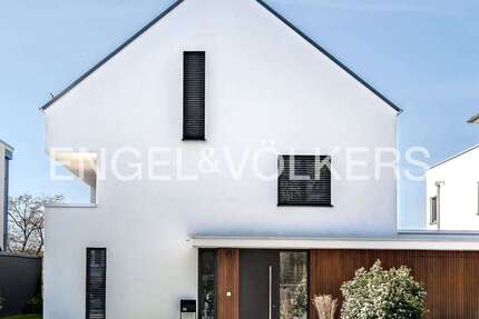 Haus Oberursel (Taunus) - 6 Zimmer, 304 m&sup2;, 3.080.000&euro; | Angebot:27399548