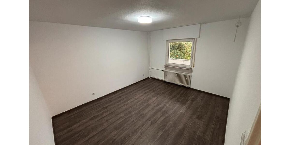Hochparterre Hattersheim am Main - 4 Zimmer, 73 m&sup2;, 293.000&euro; | Angebot:24853073