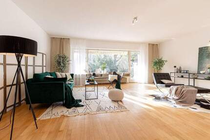 Rohdiamant zum Veredeln mit ELW auf uneinsehbarem Traumgrundstück in ausgezeichneter Lage 6 zimmer