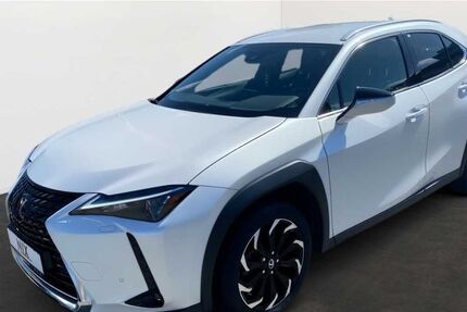 Lexus UX 10.236 km 31.990 &euro; Eschborn 65760