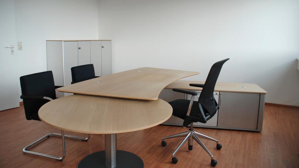 Gewerbeobjekt Steinbach (Taunus) - 599&euro; | Angebot:25416813