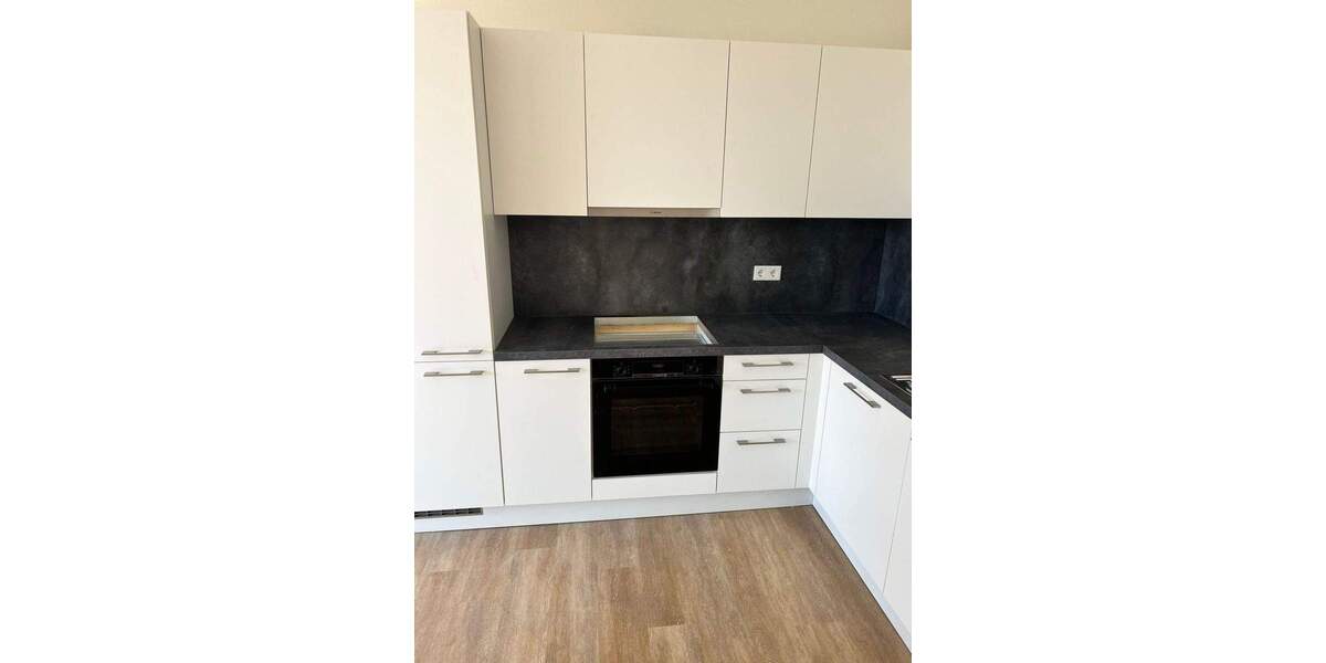 Etagenwohnung Frankfurt am Main Schwanheim - 2 Zimmer, 69 m&sup2;, 1.220&euro; | Angebot:25606812