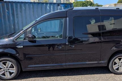 VW Caddy Maxi 354.000 km 19.000 &euro; Steinbach 61449