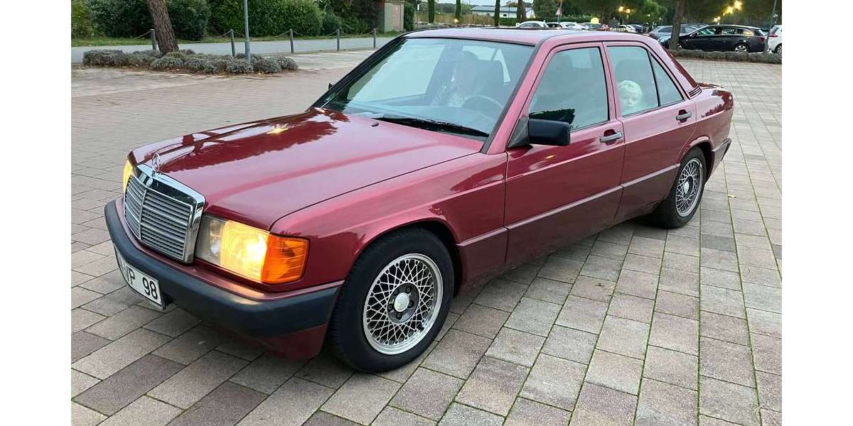 Mercedes-Benz 190 153.503 km 8.600 &euro; Büttelborn 64572