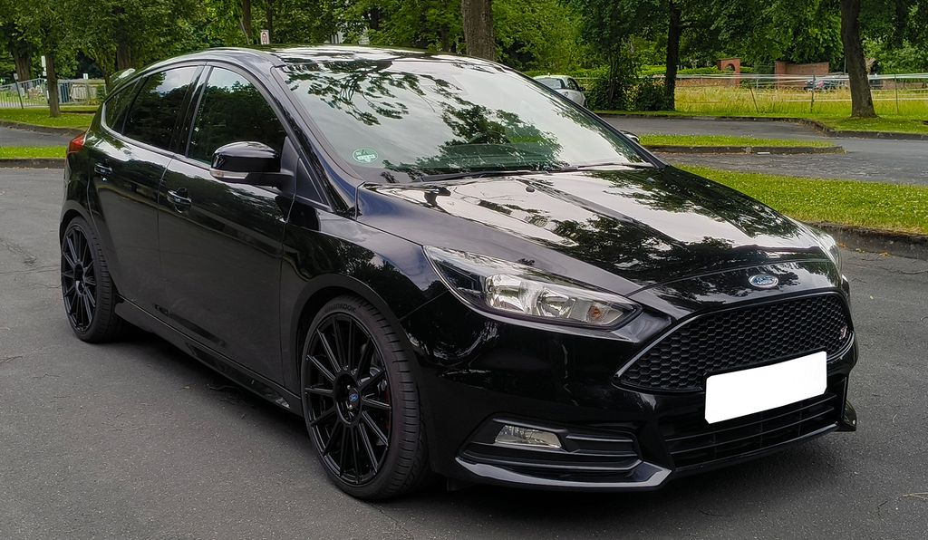 Ford Focus 117.820 km 12.800 &euro; Bad Camberg 65520