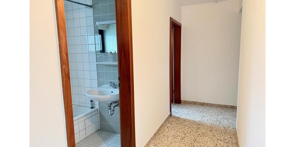 Etagenwohnung Walluf - 1.5 Zimmer, 56 m&sup2;, 610&euro; | Angebot:26403160