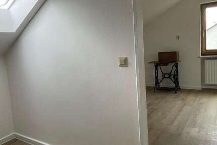 Haus zum Mieten in Taunusstein 1.650 € 155.29 m² 6 zimmer