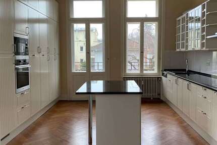 Wohnung Wiesbaden Südost - 3 Zimmer, 125 m&sup2;, 2.700&euro; | Angebot:26223445