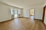 Etagenwohnung Wiesbaden Biebrich - 4 Zimmer, 85 m&sup2;, 1.150&euro; | Angebot:26388724
