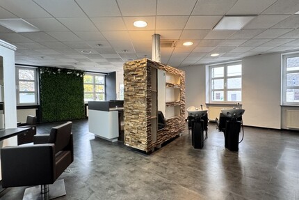 Moderner Friseursalon Ladenlokal Büro Praxis in guter Lage von Kriftel zu vermieten! zimmer