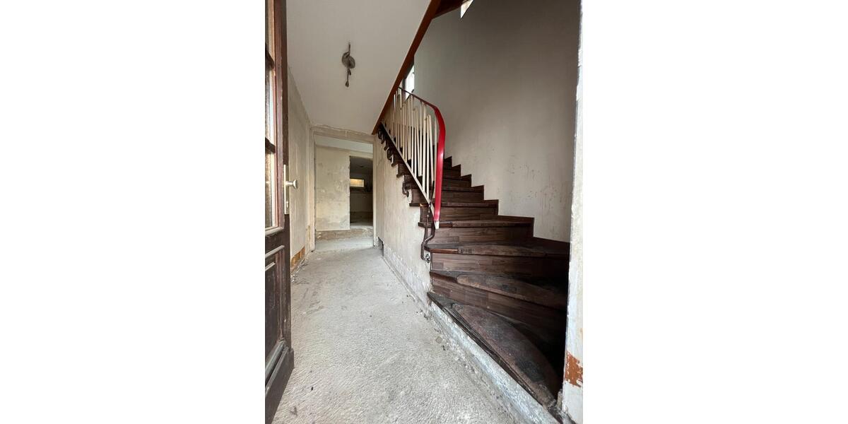Einfamilienhaus Idstein - 5 Zimmer, 152 m&sup2;, 325.000&euro; | Angebot:26770395