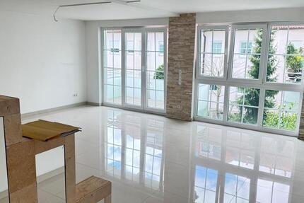 Wohnung Mörfelden-Walldorf Walldorf - 2 Zimmer, 69 m&sup2;, 1.080&euro; | Angebot:25964060