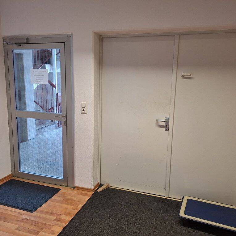 Ffm.-Griesheim: Bürofläche ca. 250 m² - Flughafen und Messe schnell erreichbar