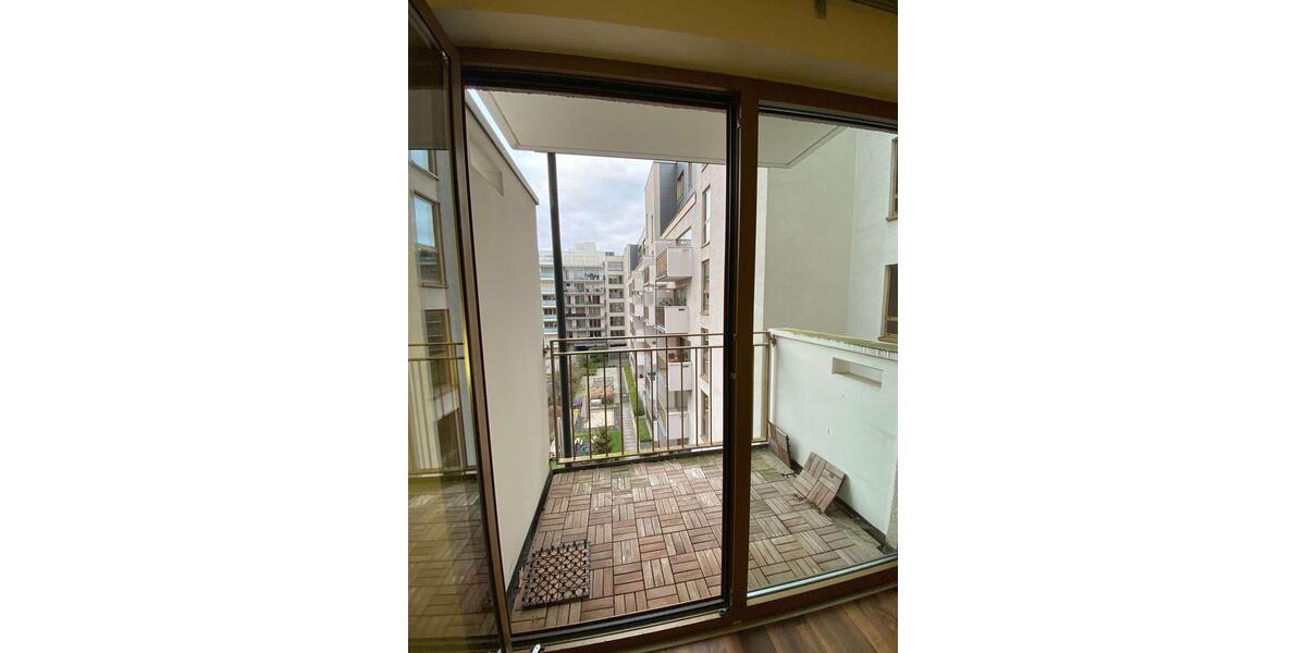 Etagenwohnung Frankfurt am Main Bockenheim - 2 Zimmer, 73 m&sup2;, 1.260&euro; | Angebot:26576039